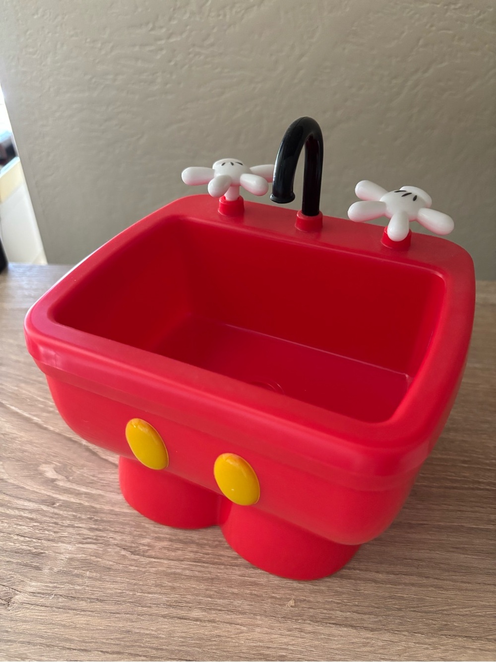 Disney Mickey Mouse kitchen Sink ice cream sundae holder